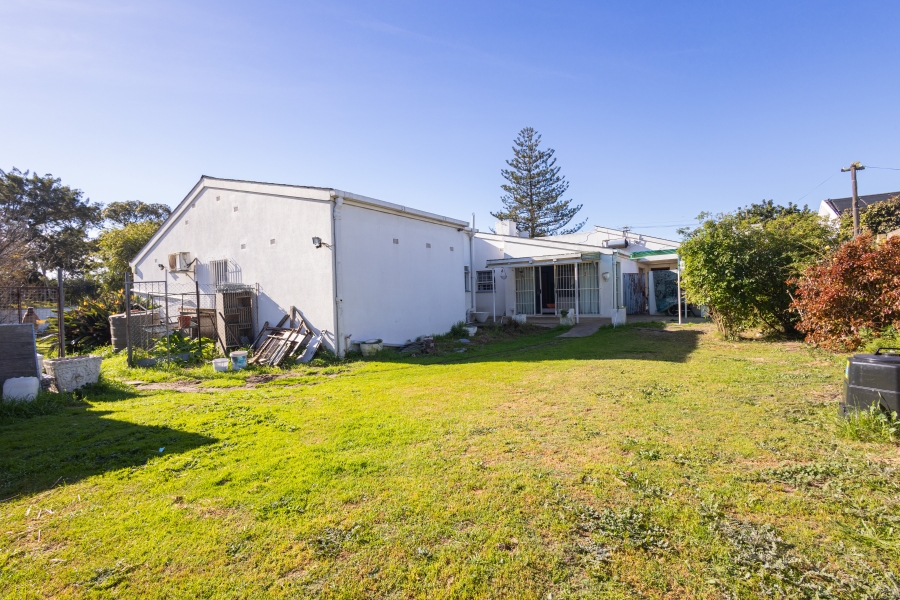 3 Bedroom Property for Sale in Bosonia Western Cape
